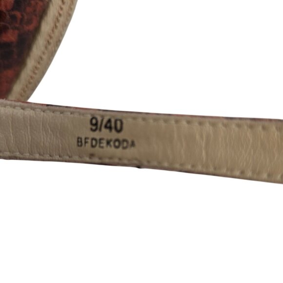 B Brian Atwood Leather Dekoda Snake-Print Platform Wedge Sandals Size 6 - Picture 5 of 10